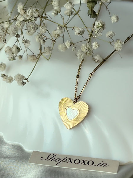Alison Long Chain