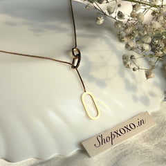 Minimal Gold Entwined Necklace