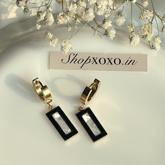 Monochrome Danglers
