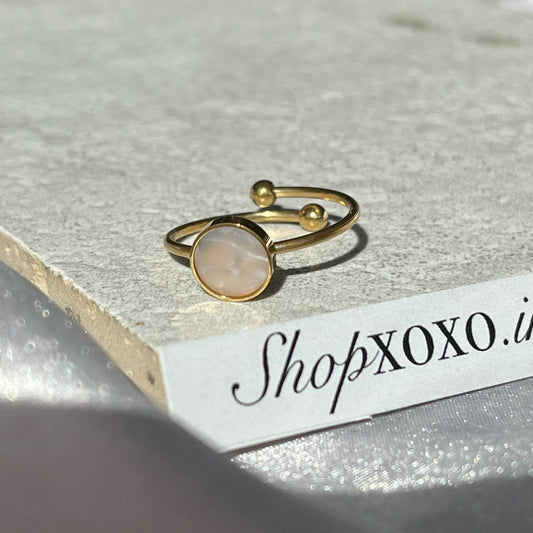 Purity Gold Ring
