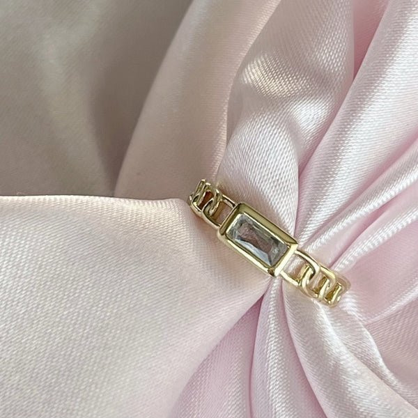 Cara White Ring