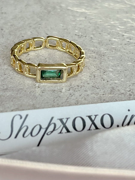 Cara Green Ring