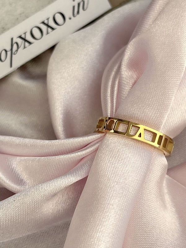Roman Gold Filigree Ring
