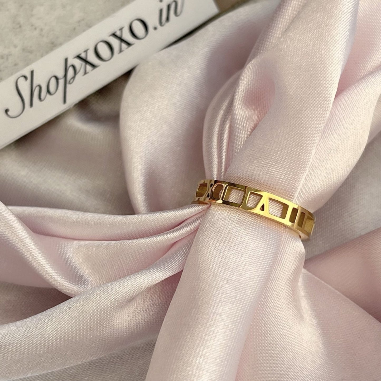 Roman Gold Filigree Ring